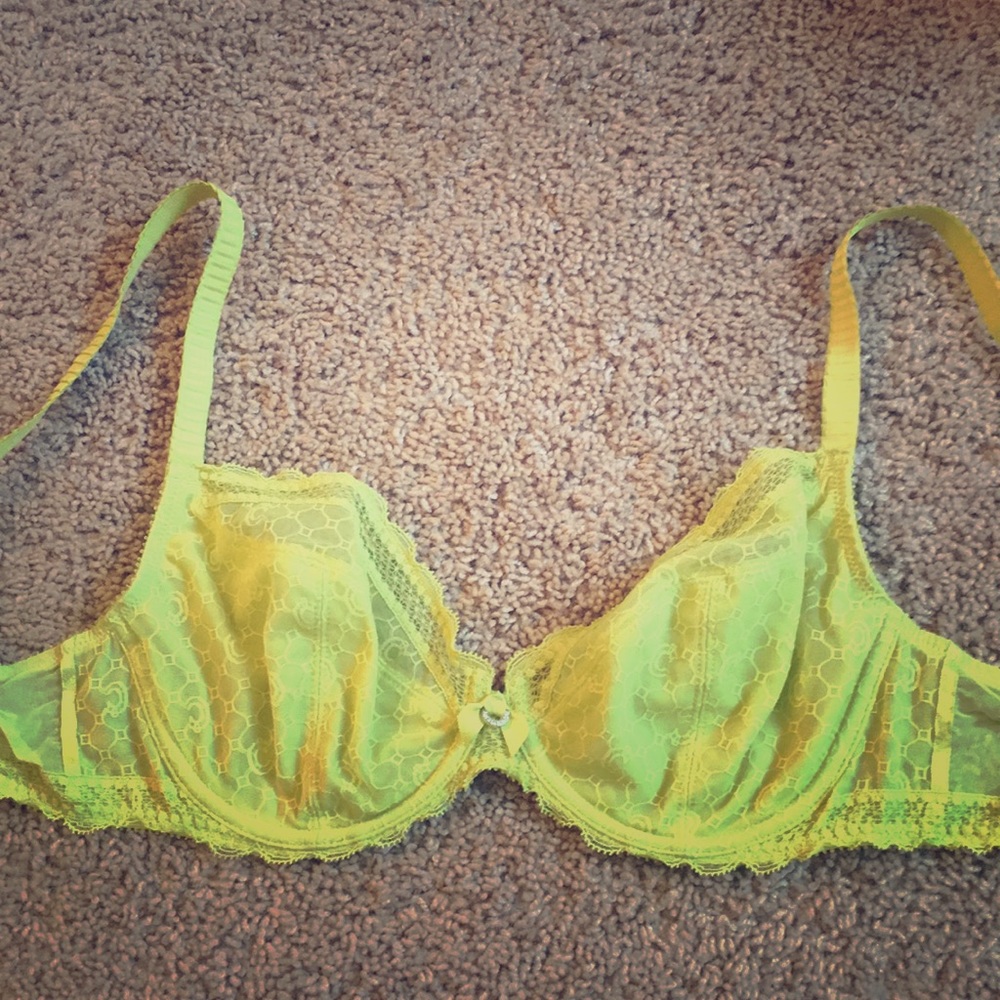 Chantelle lime/lemon Bralette 36 C